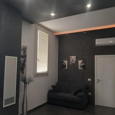 Lux *